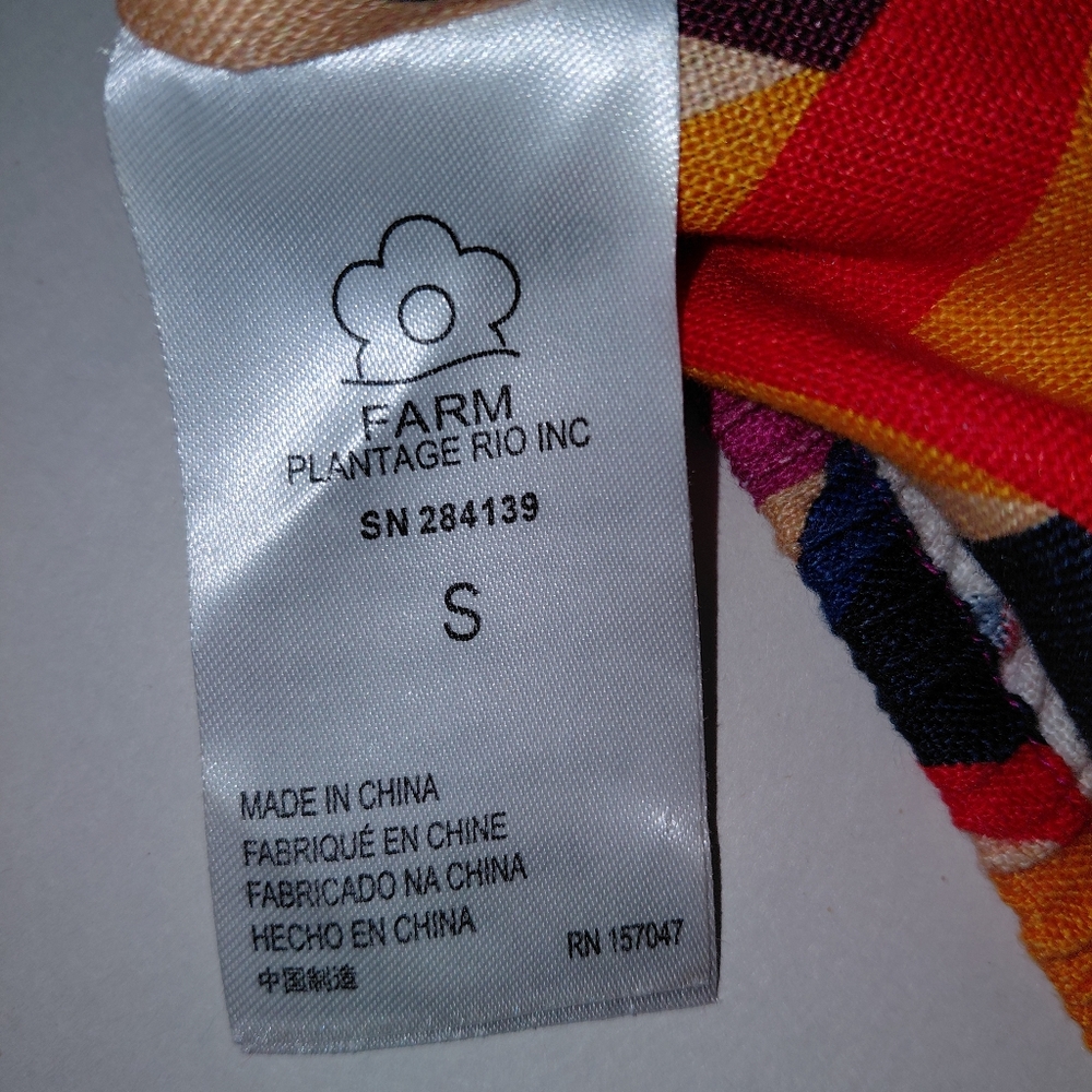 FARM Rio Multicolor Geometric Puff Sleeve Crop Top - Yellow, Pink, Blue, Red - Picture 2 of 6